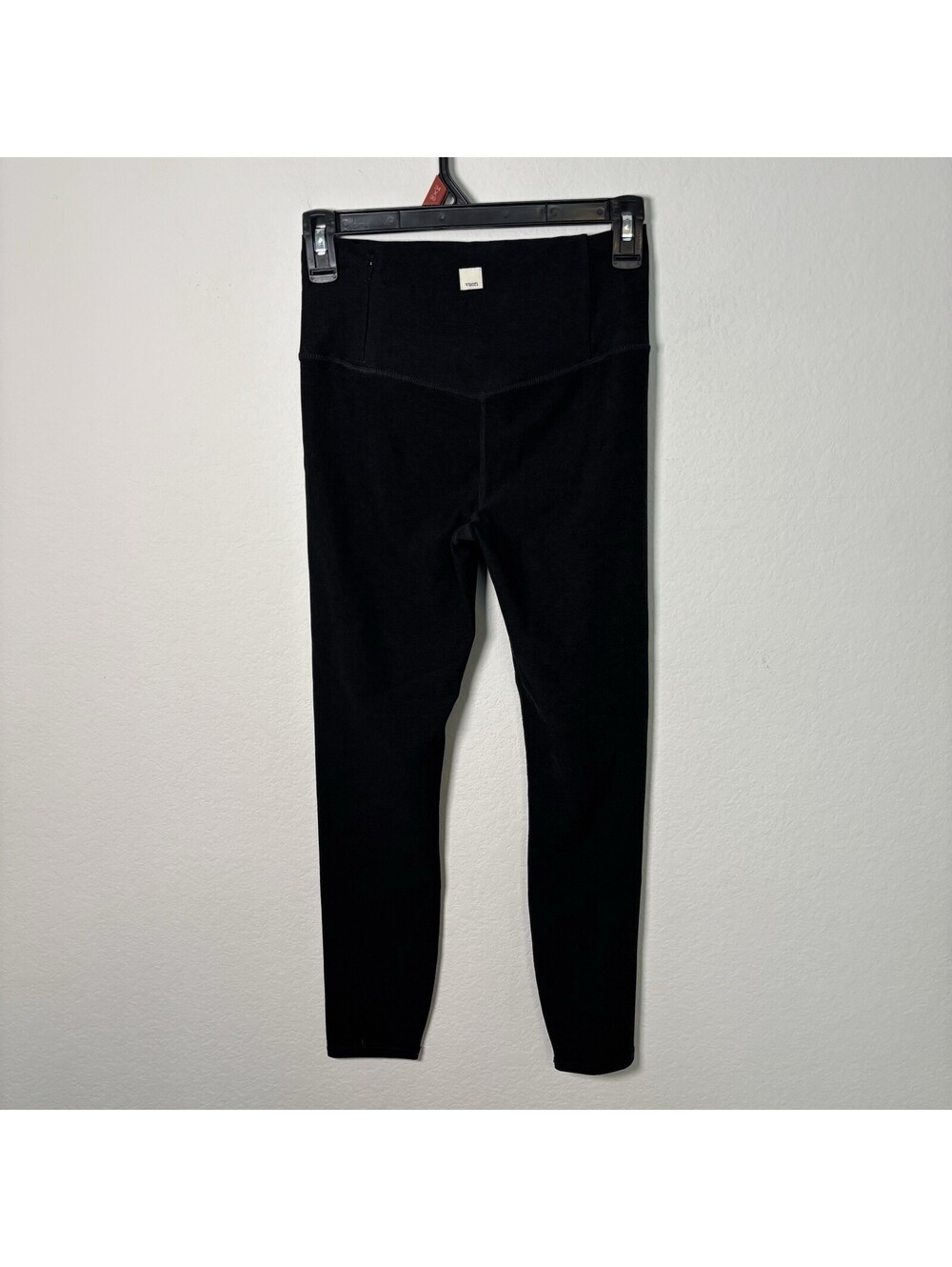 Vuori Women's Size Small Grey Clean Elevation High Waisted 7/8 Leggings Pilates - Picture 3 of 6